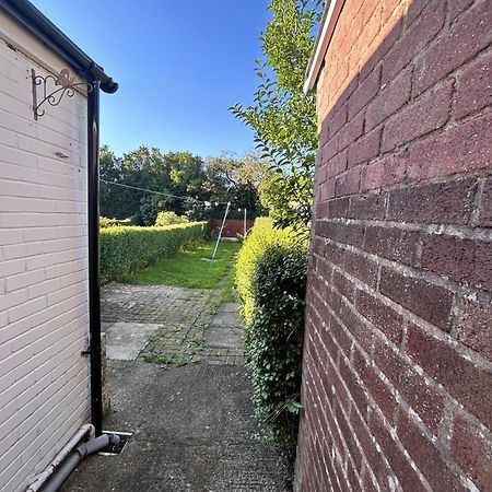 Canvas House Villa Carlisle  Luaran gambar
